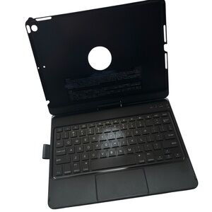 iPad Keyboard Case